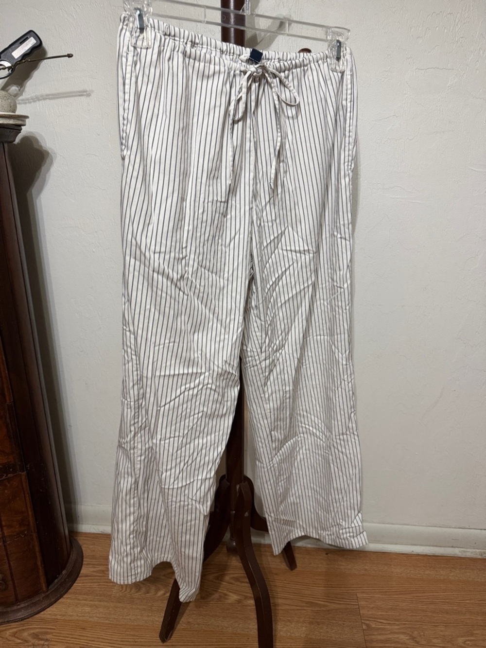 Ladies American Eagle  Pinstripe Drawstring Lounge Pants